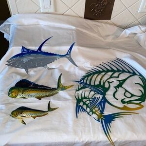 Set of 3 Mahi Mahi Handpainted Wall Mount Decor & 1 metal tuna.